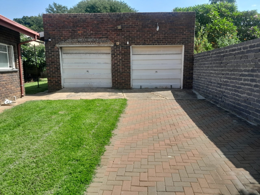 4 Bedroom Property for Sale in Oos Einde North West